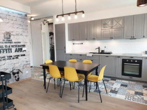 Balatonberény Lake Side Design Apartman, Balatonberény